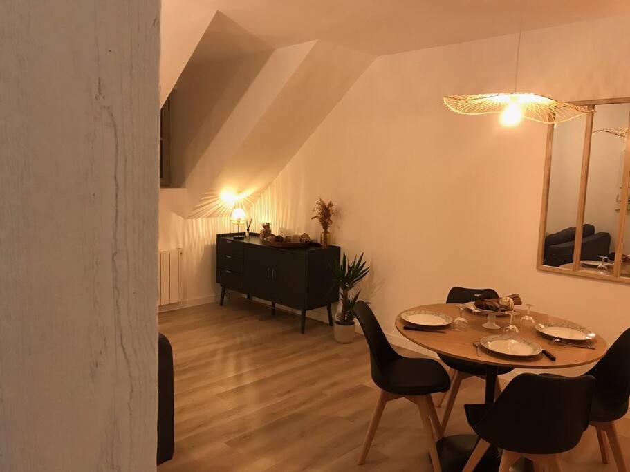 Appartement Cosy Malestroit Exterior photo
